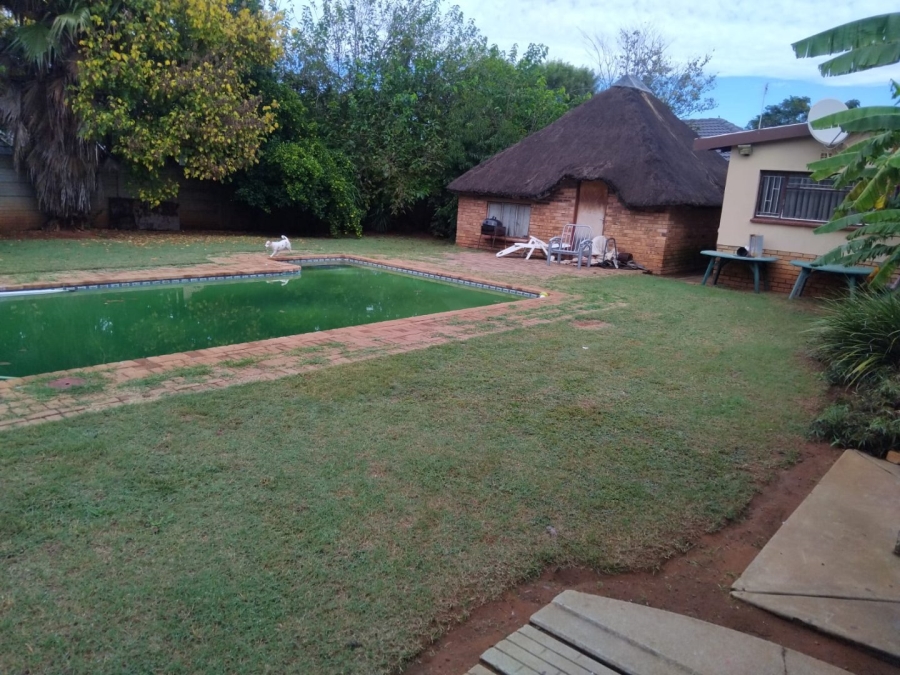 4 Bedroom Property for Sale in Stilfontein Ext 4 North West